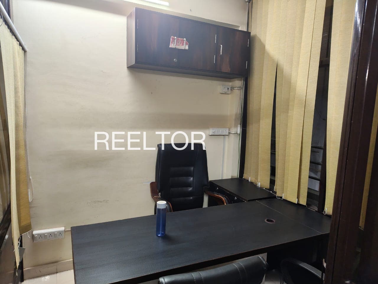 Office Space For Sale In Kaliyam Vellarikkundu
