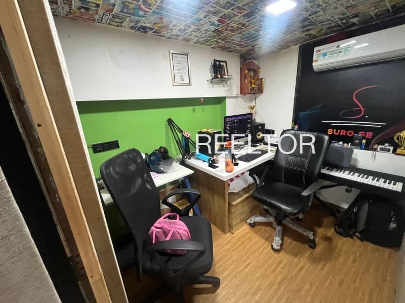 Office Space For Sale In Palaveri Uthiramerur