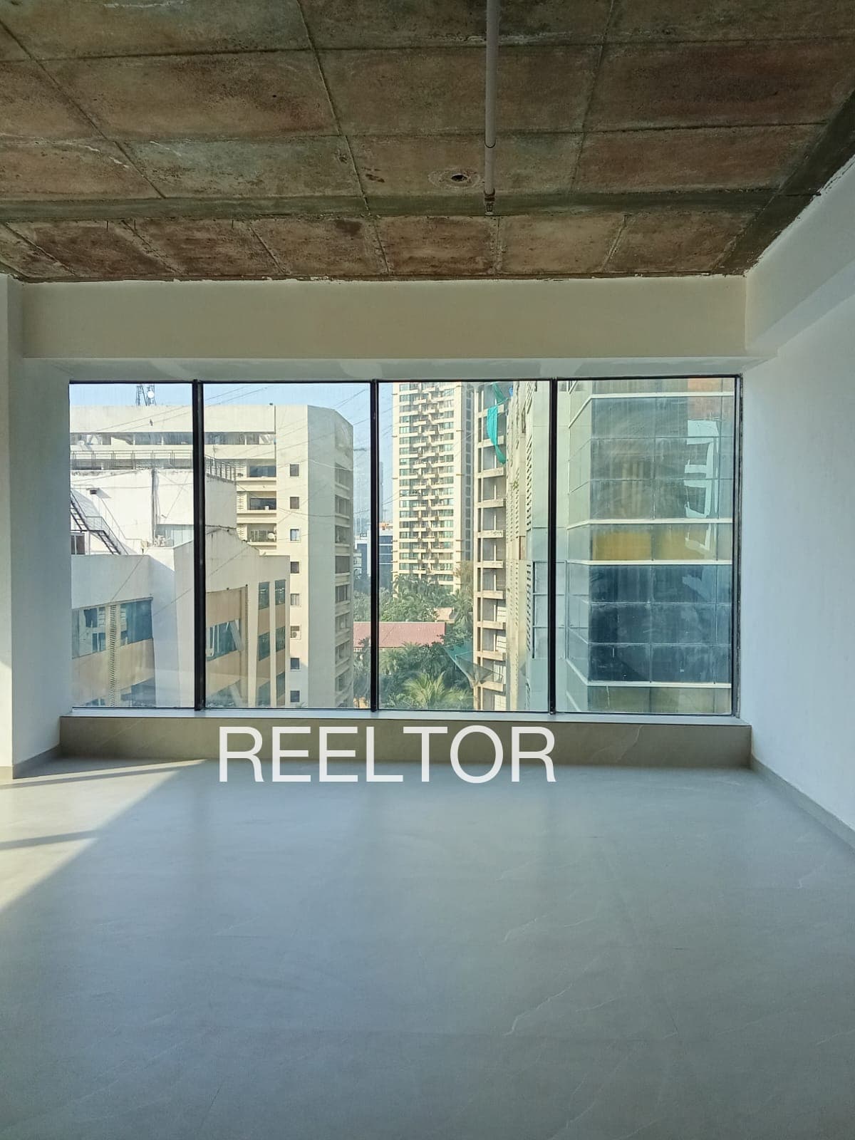 Office Space For Sale In Gadirayapalli Hulasurau