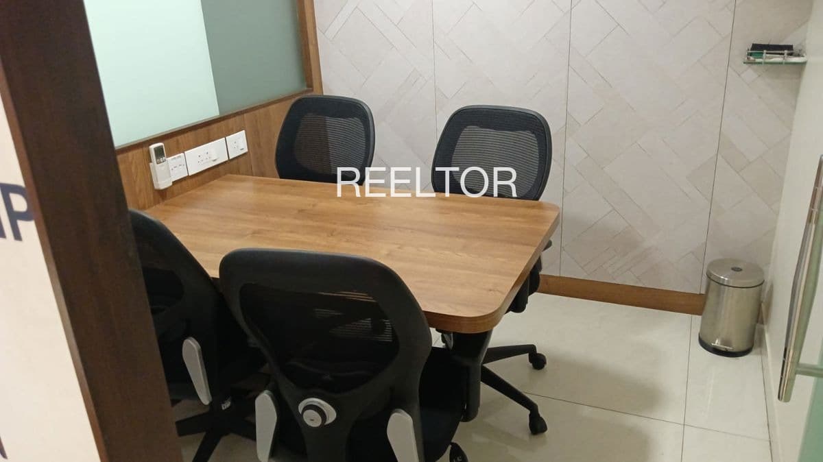 Office Space For Rent In Jankipura Malpura