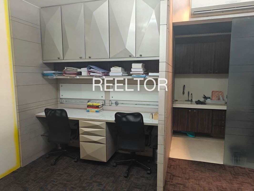 Office Space For Sale In Pharkiya Jakholi