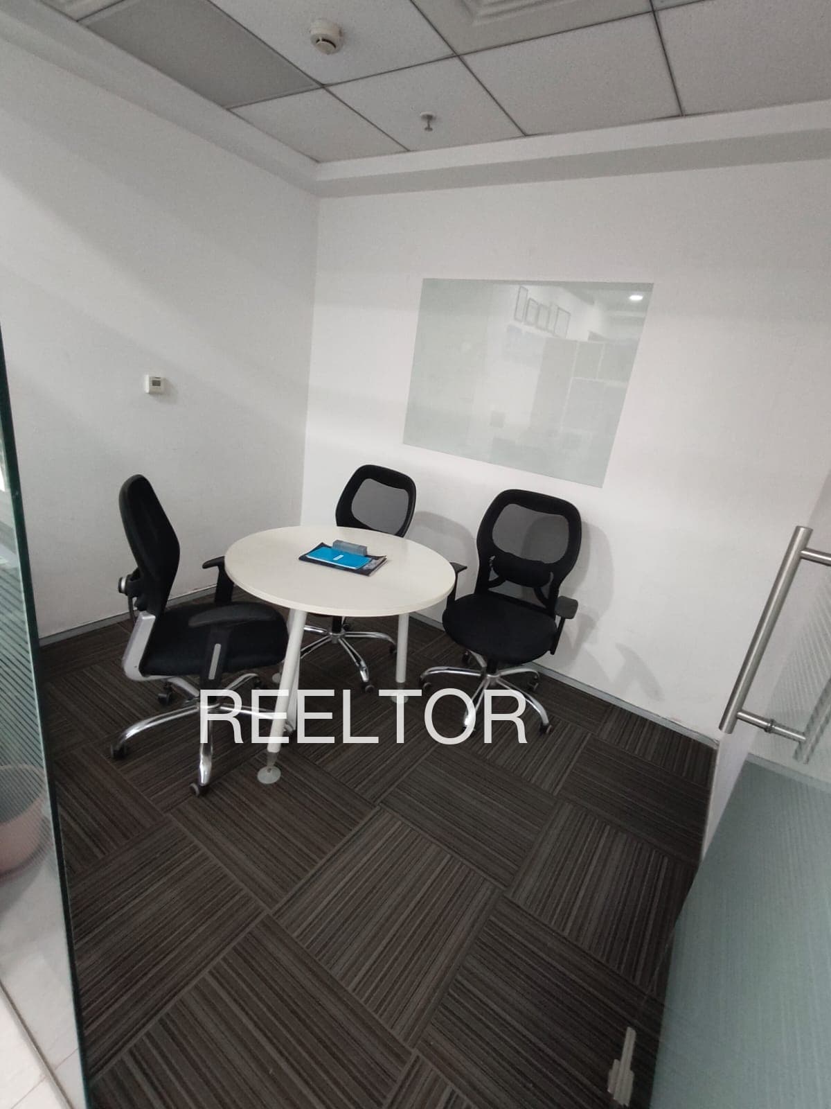 Office Space For Rent In Kurni Chaukhutiya