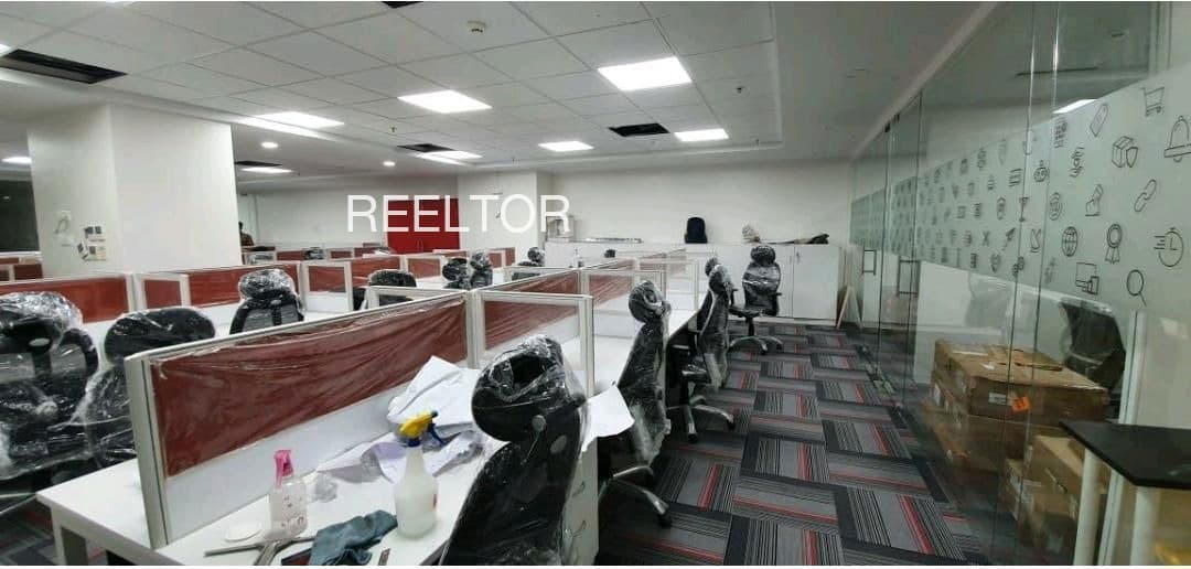 Office Space For Rent In Dhekuriatola Bhawnathpur