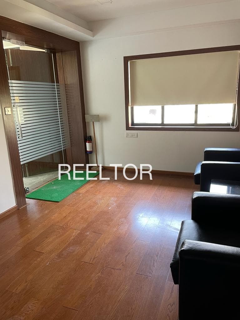 Office Space For Sale In Vellakkalmedu Karur