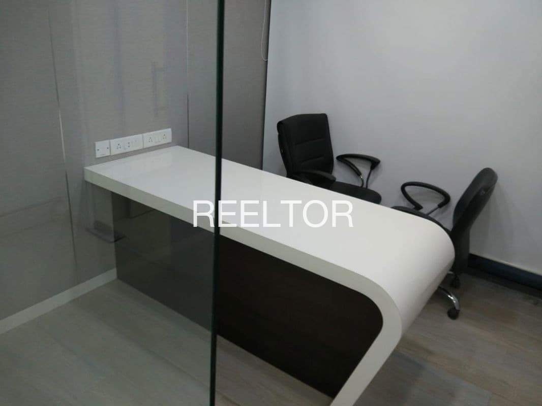 Office Space For Rent In Pinjang Gangluan Khoupum