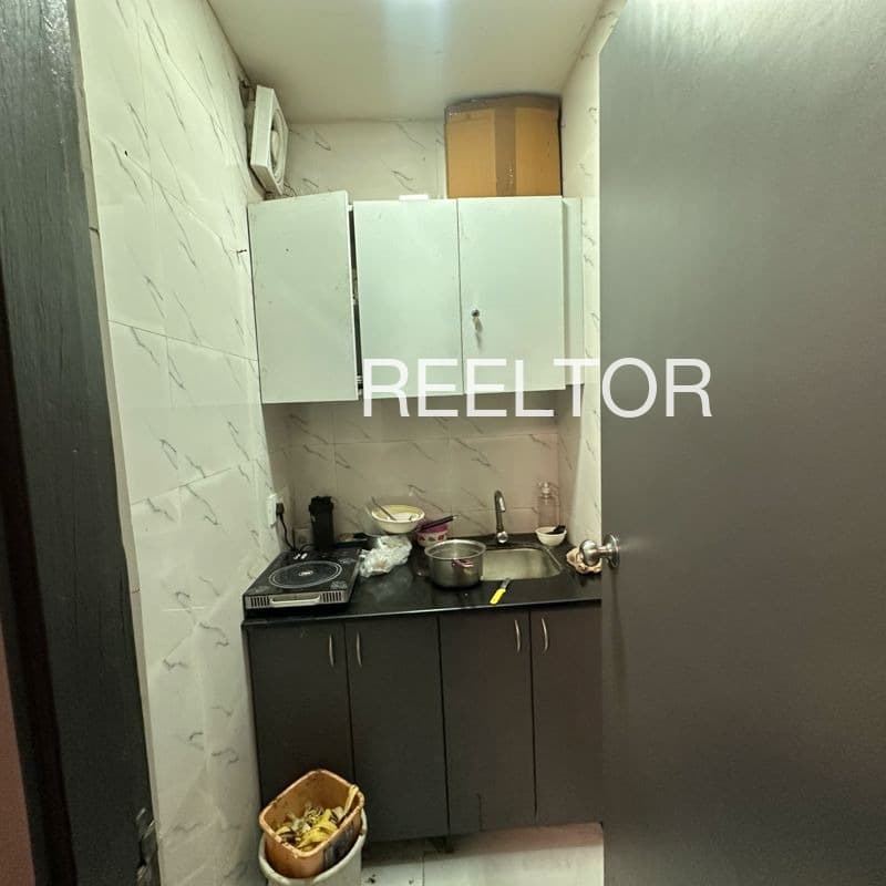 Office Space For Sale In Bherwa Madhupur