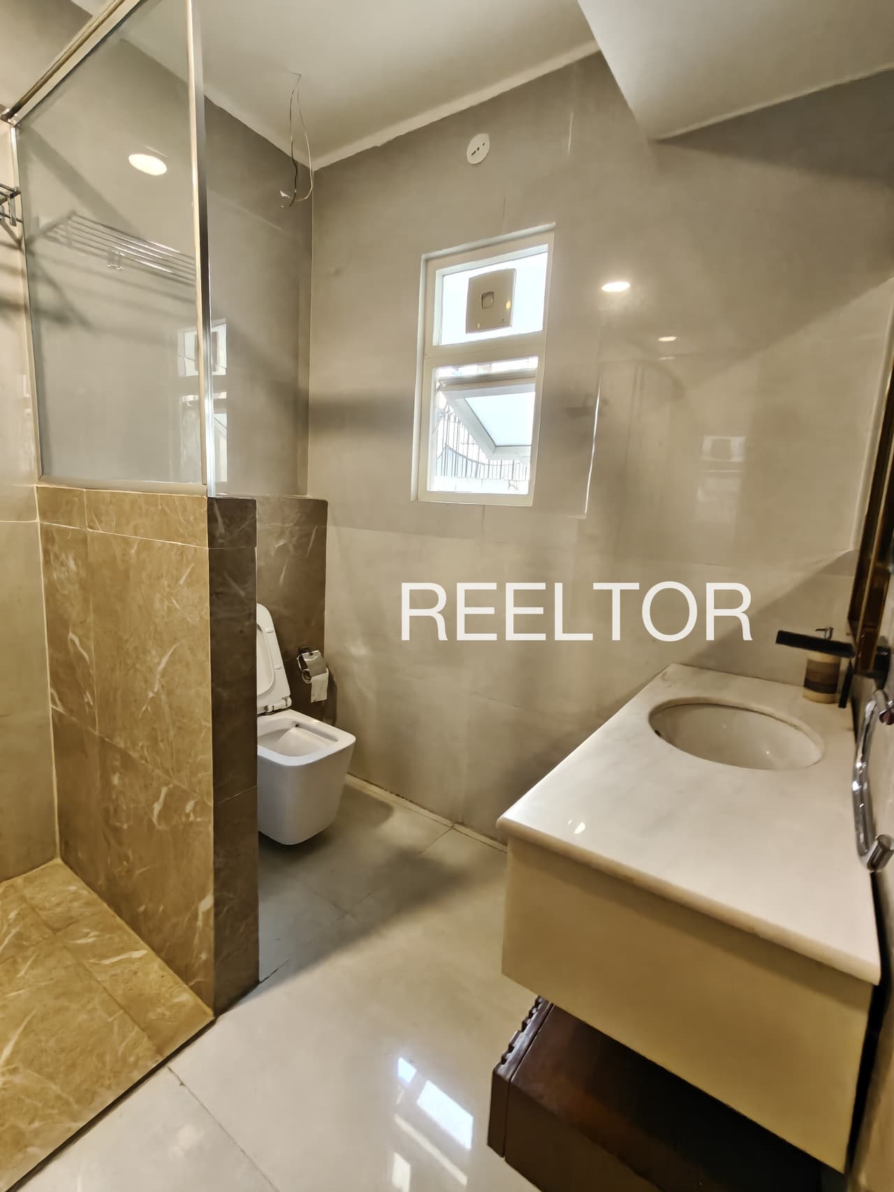 Office Space For Rent In Kyashavara Koratagereu