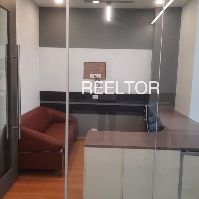 Office Space For Rent In Nipiyartola Sakoli