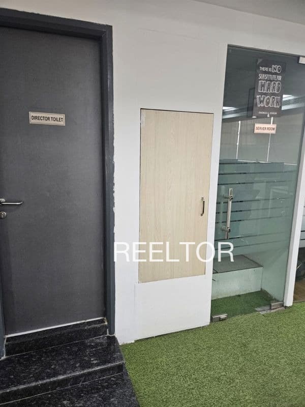 Office Space For Sale In Banjartola Deori