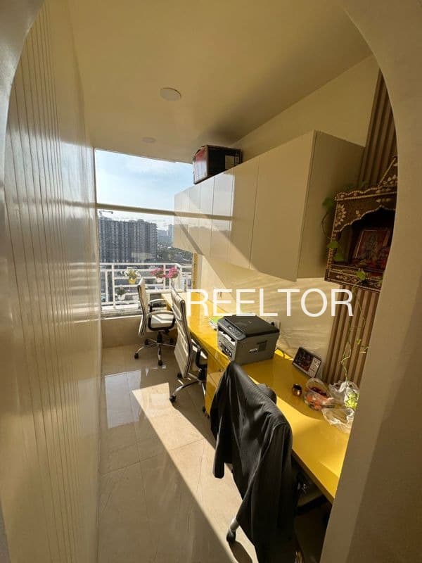 Office Space For Rent In Sunderpur Tikamgarh