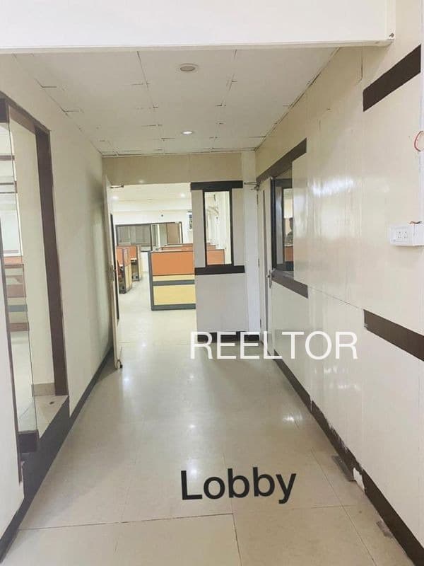 Office Space For Rent In Pappanaickenkadu Vazhapadi