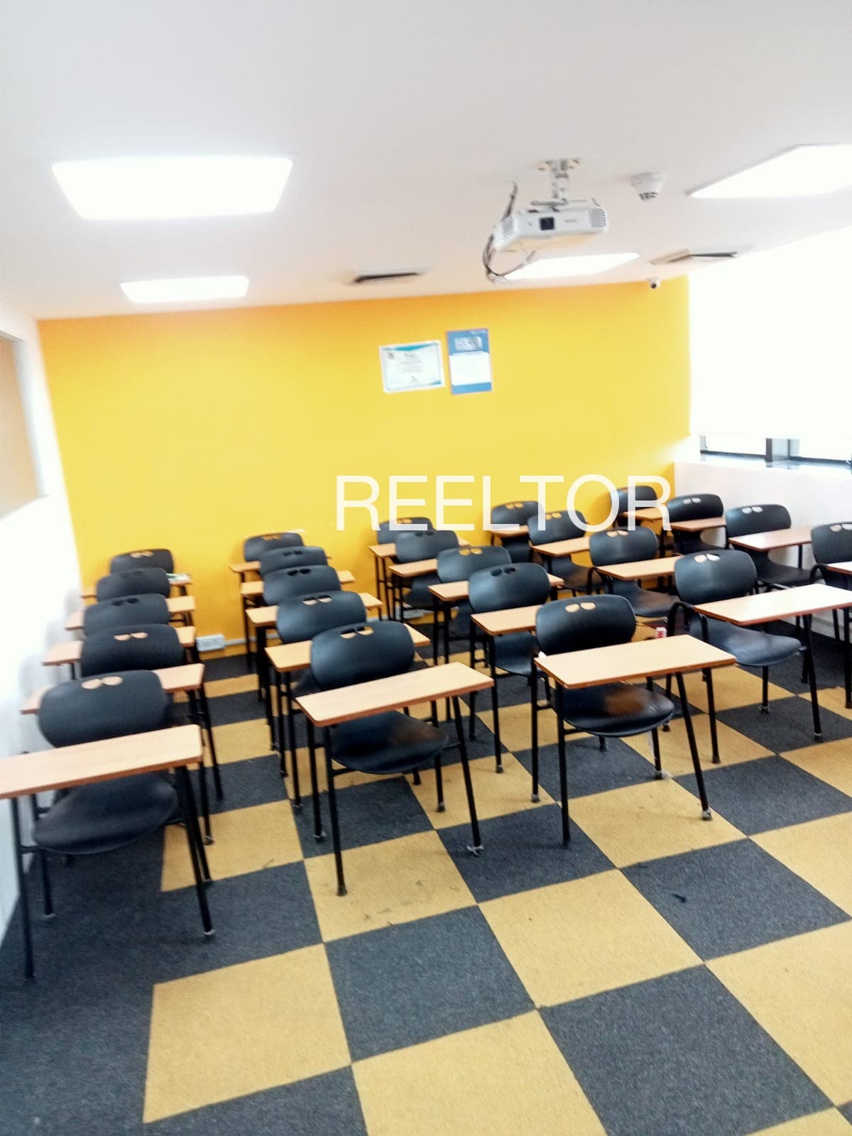 Office Space For Rent In Awasarewadi Haveli