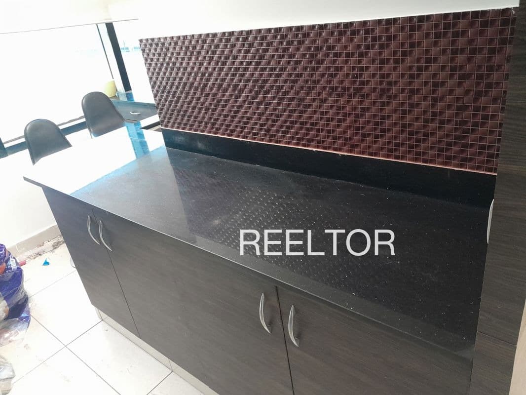 Office Space For Sale In Vellakkalmedu Karur