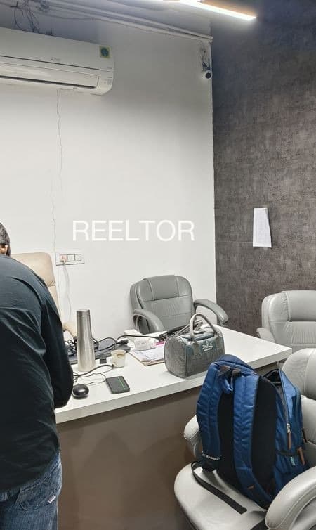 Office Space For Rent In Gudradiya Maakdon
