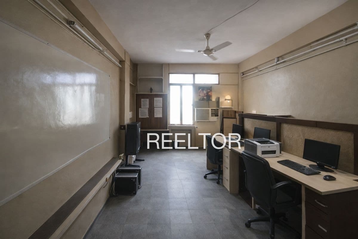 Office Space For Rent In Pahari Tikamgarh