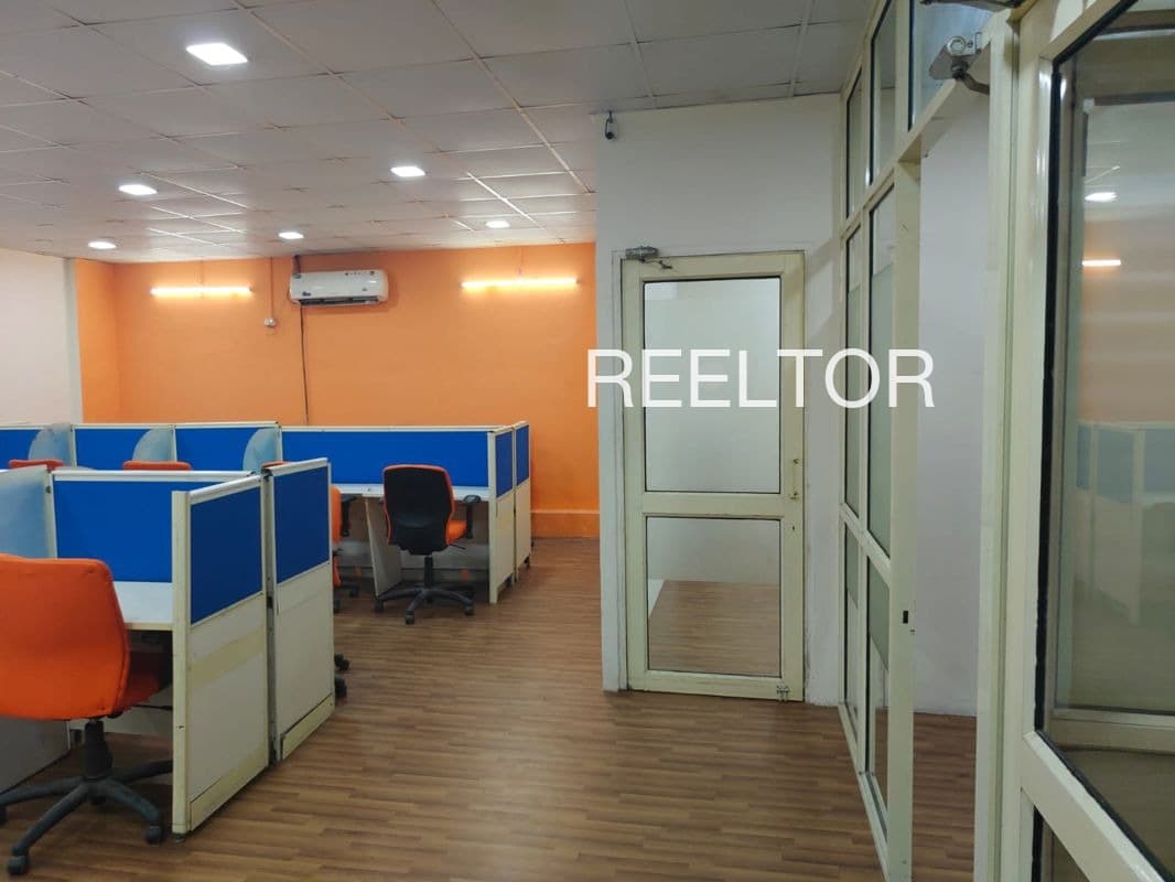Office Space For Rent In Kilinjanattam Thottiyam
