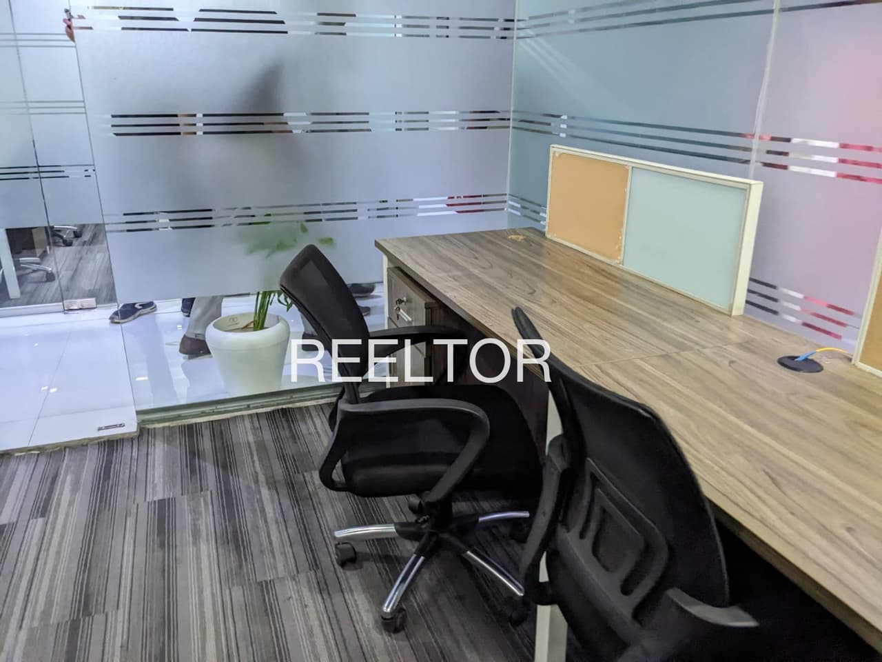 Office Space For Rent In Nipaniya Rajguru Alot