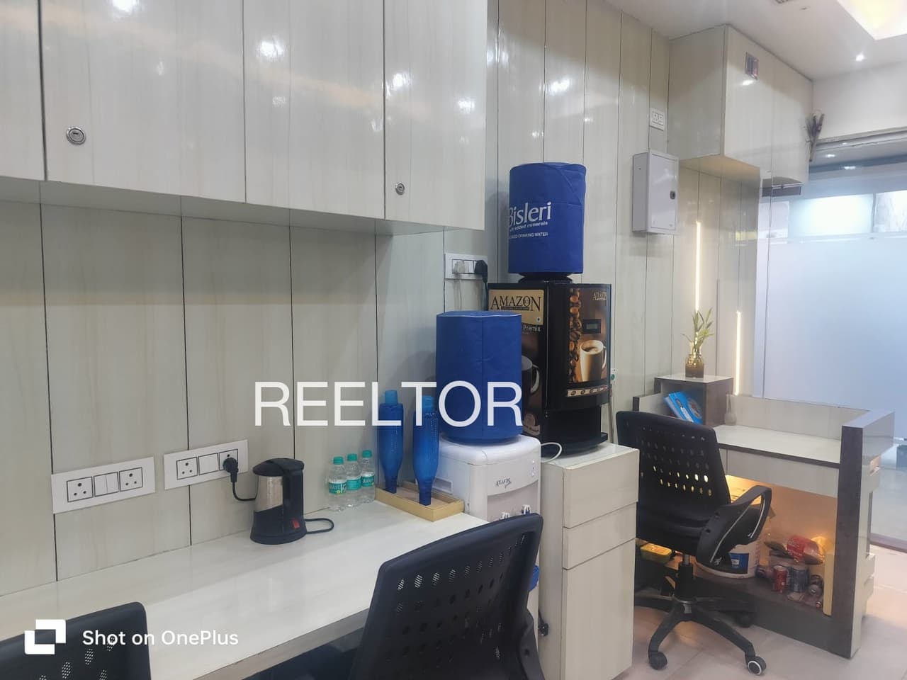 Office Space For Sale In Bamandal Sardarpur