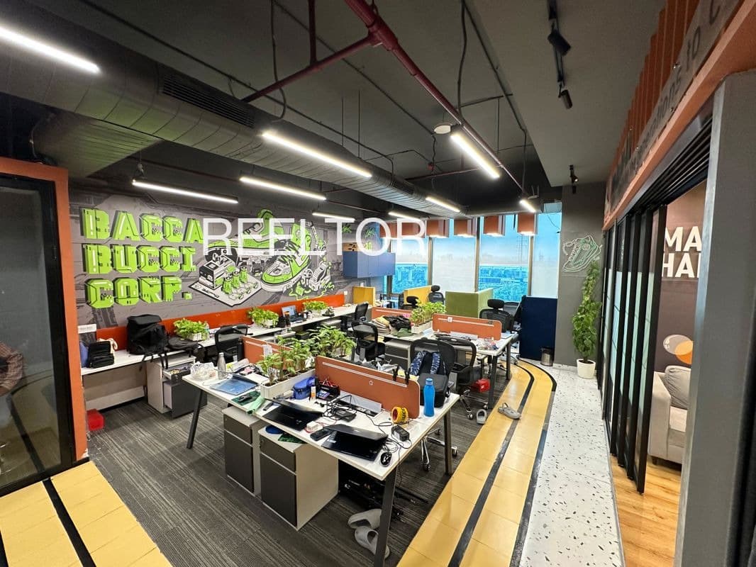 Office Space For Sale In Lasura Jahangir Khamgaon