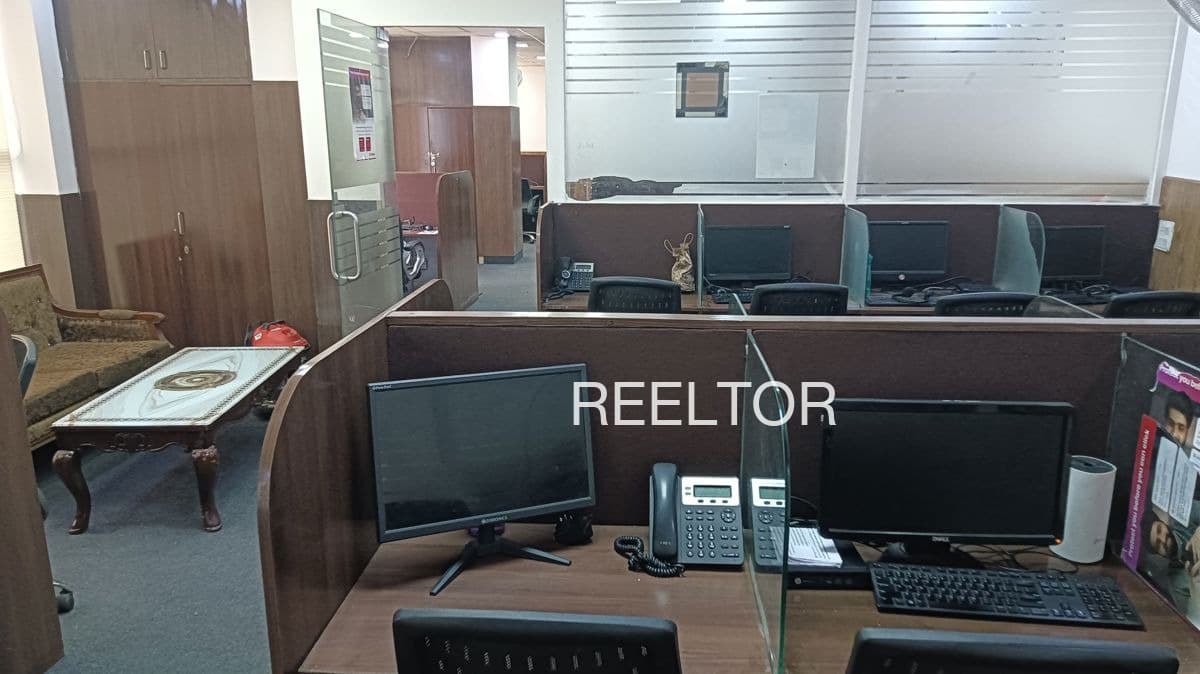 Office Space For Rent In Kilinjanattam Thottiyam