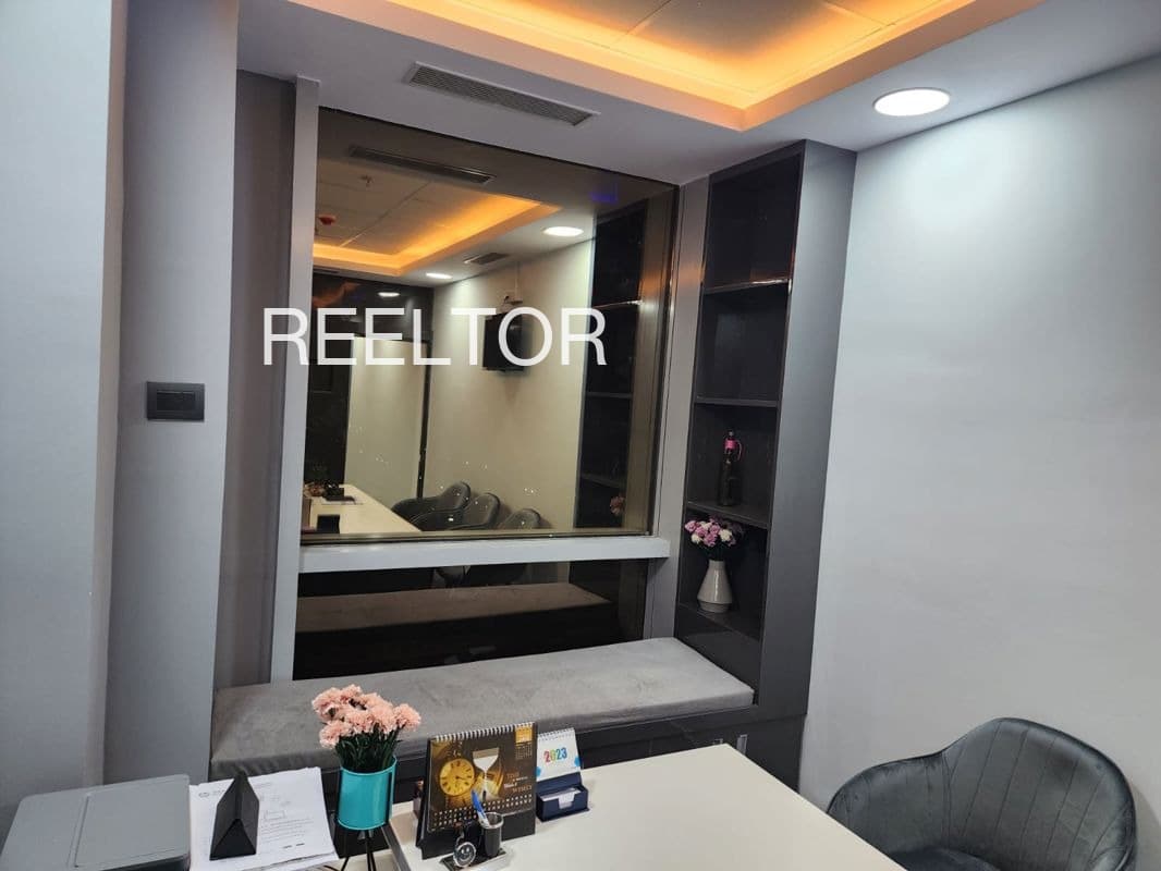 Office Space For Sale In Panditpora Tangmarg