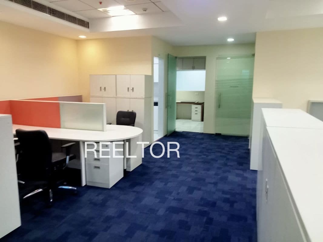Office Space For Rent In Chaksamadrather Damhal Hanjipora