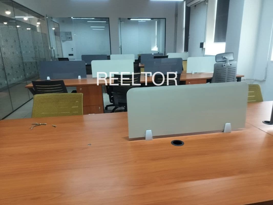 Office Space For Rent In Jhurkusia Thakurgangti