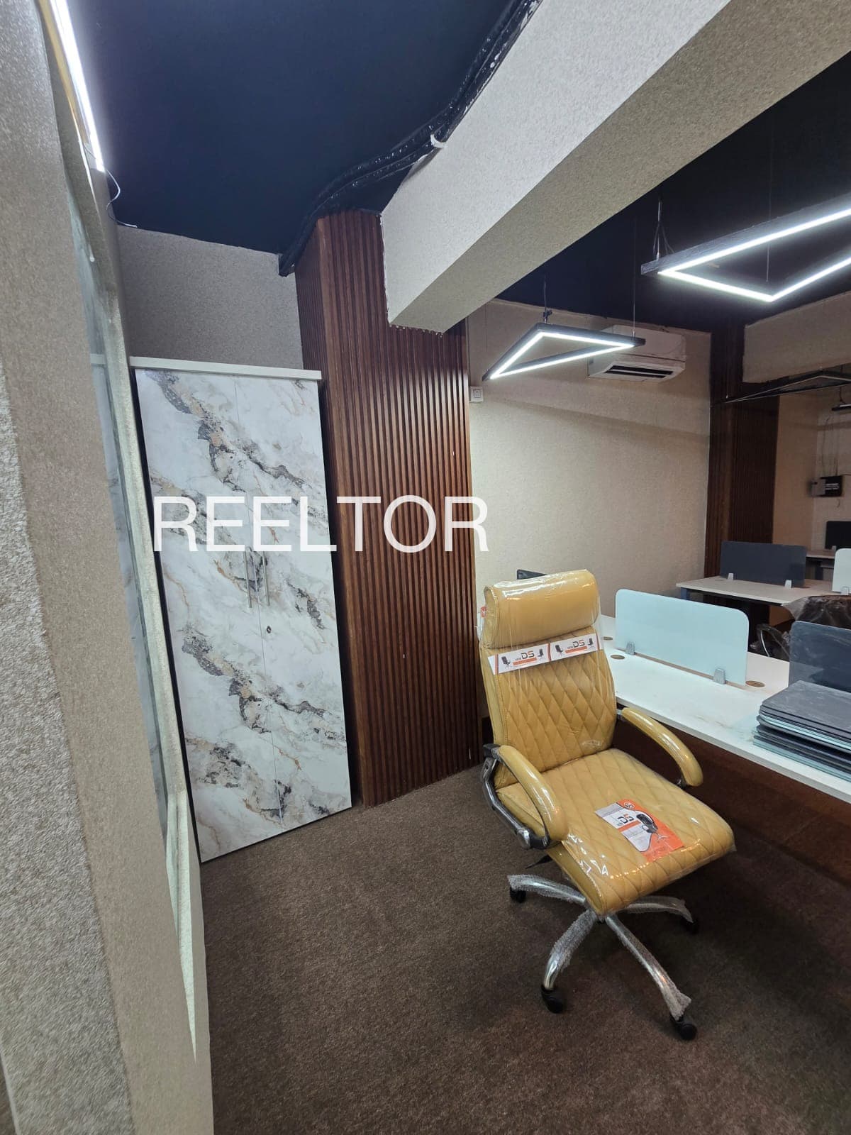 Office Space For Sale In Thalghewariya Bagli