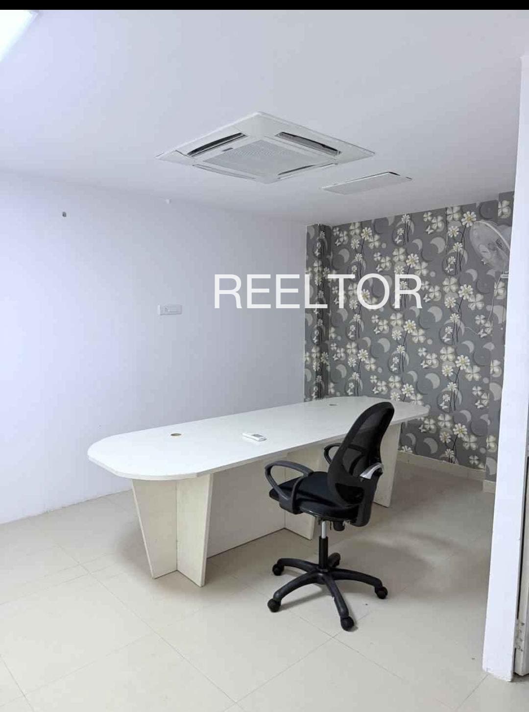 Office Space For Sale In Chamgudo Kalan Chandwara