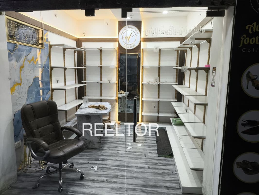 Showroom For Rent In Katrad Rahuri