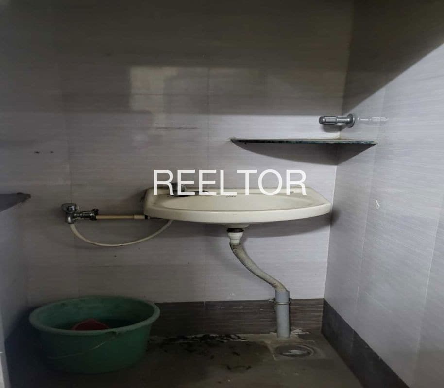 Shop For Rent In Kakada Gondi Bhandara