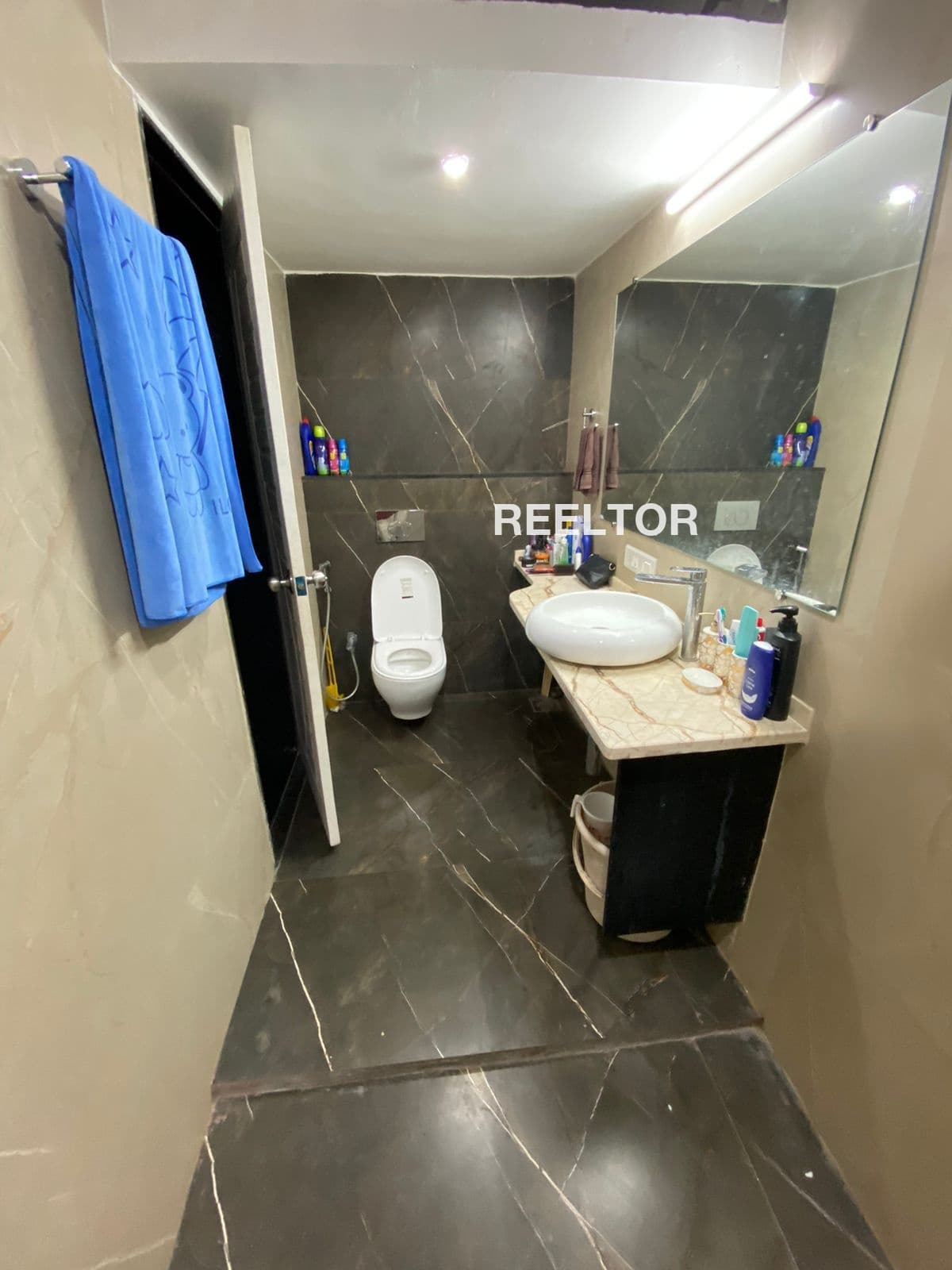 Find 3 Bhk In Dwarka Sector 12 For Rent Kanak Durga Cghs Dwarka Sector 12