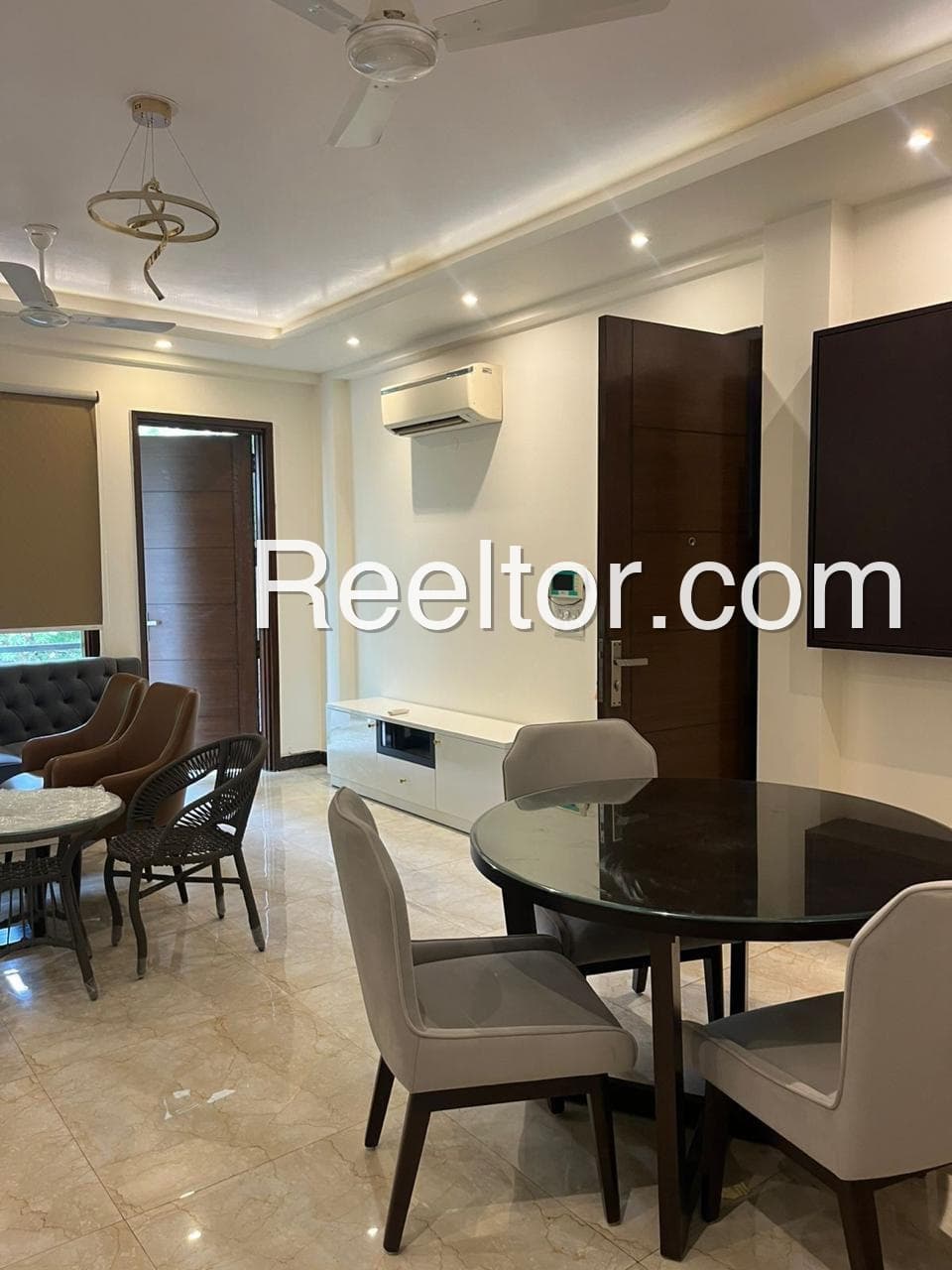 Shop For Rent In Hemelaigaon Teok