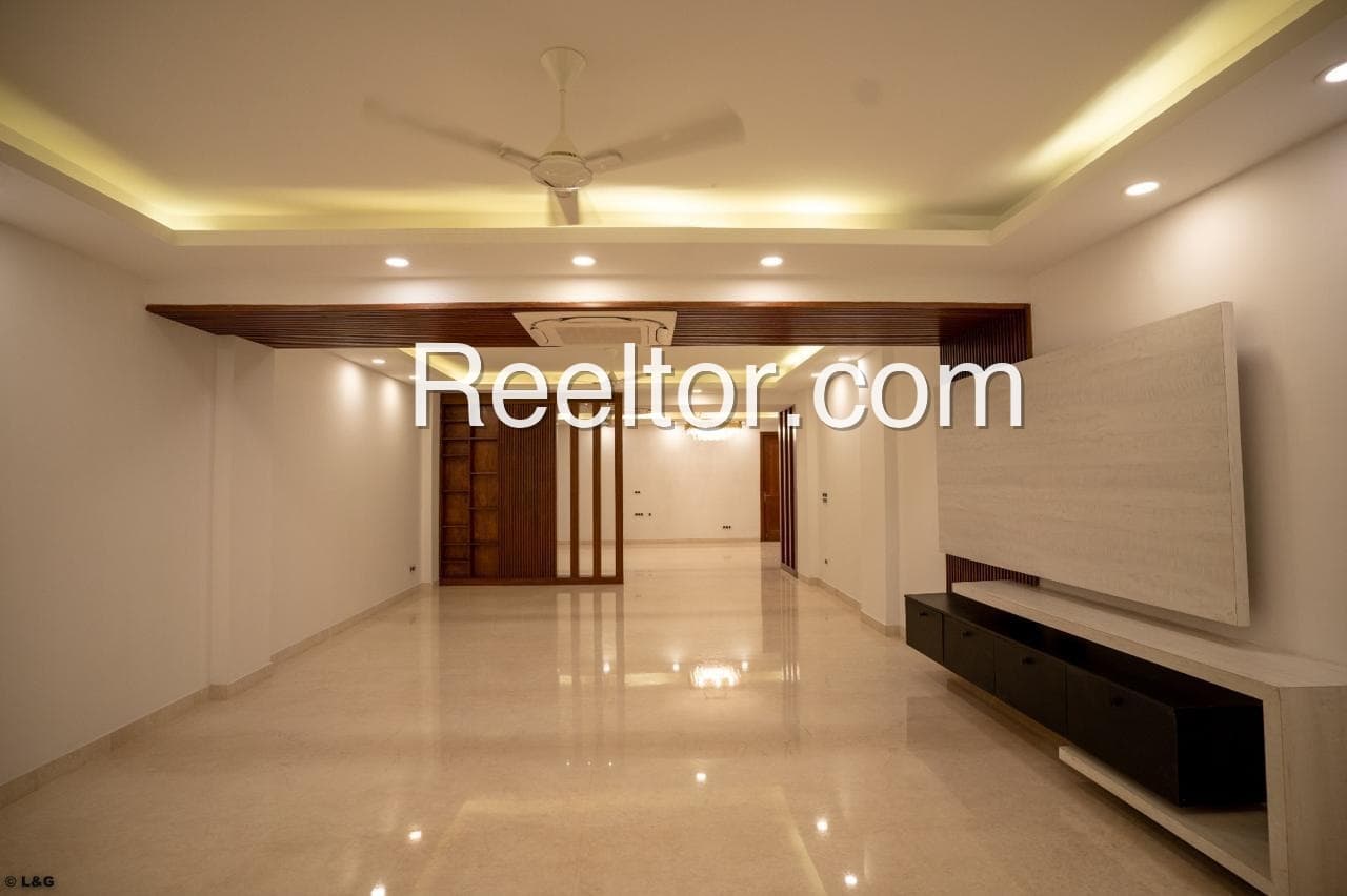 Image of 4 BHK Builder Floor for Sale in Chhatarpur, Madhya Pradesh