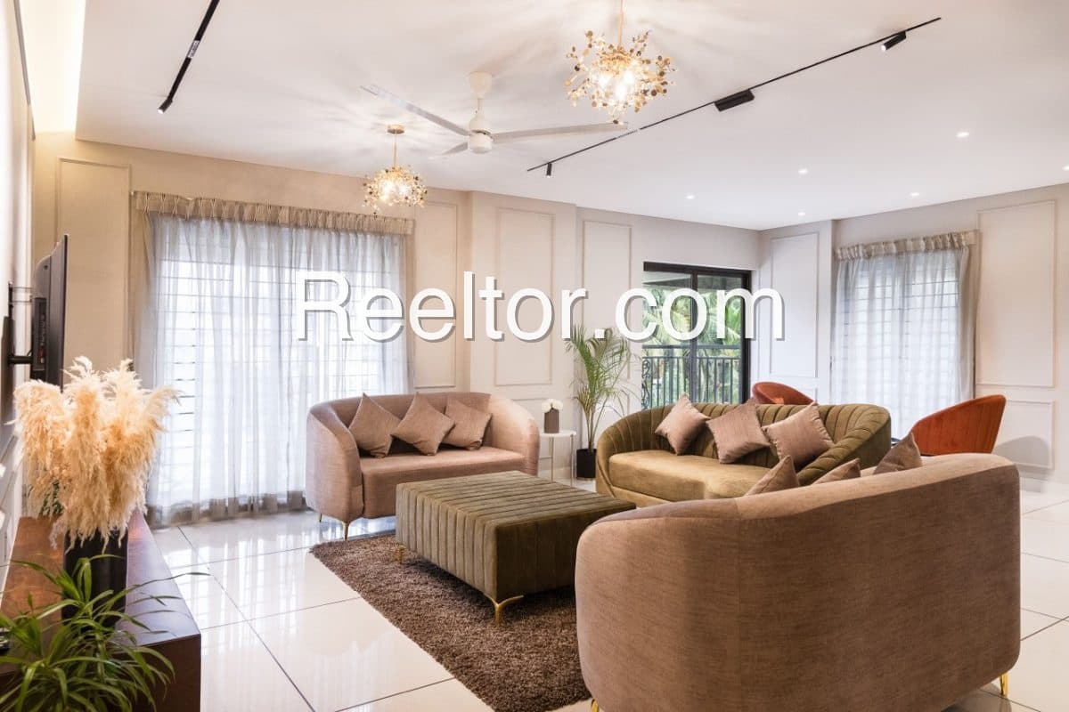 Available 4 Bhk In Ghantakarn Rajkot