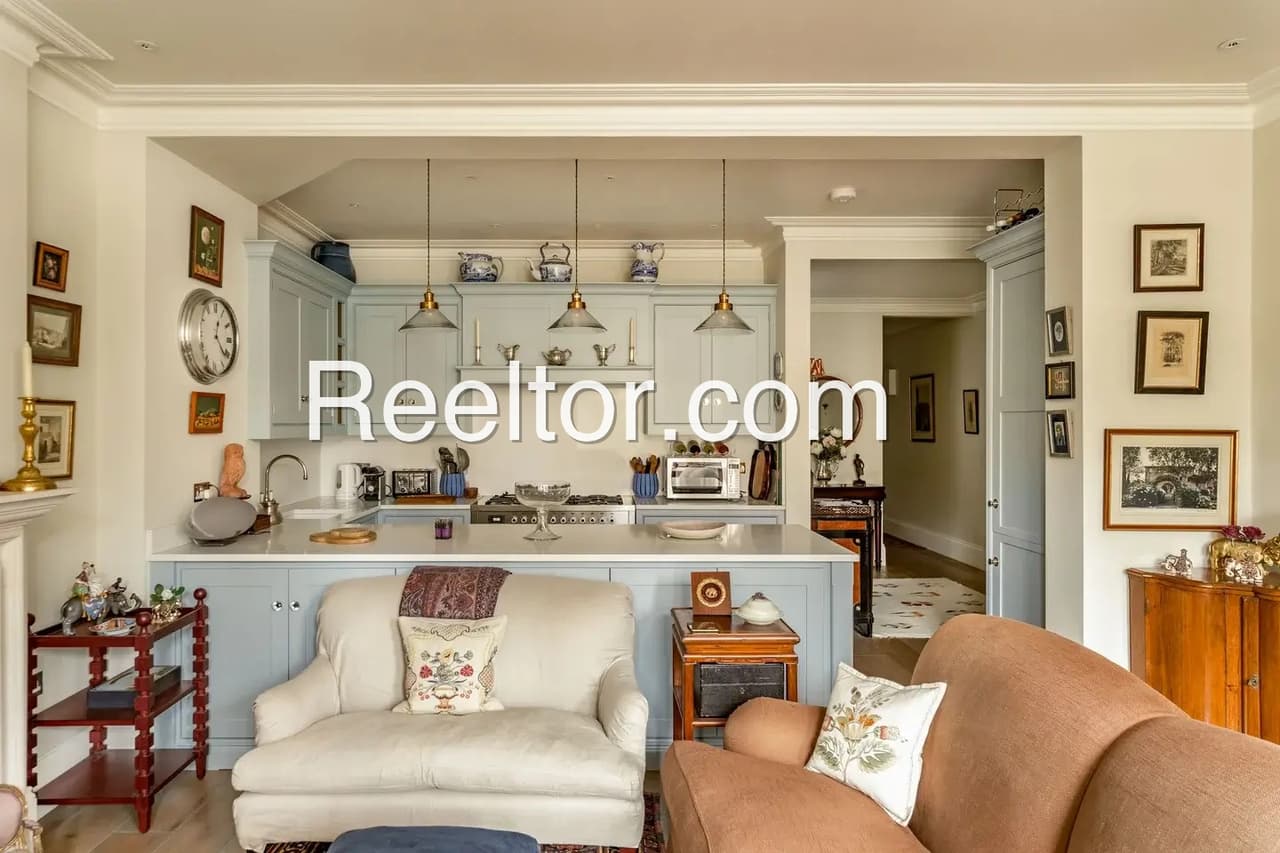 1 Bhk Flat For Rent In Jalwalgoan Malla Pratapnagar