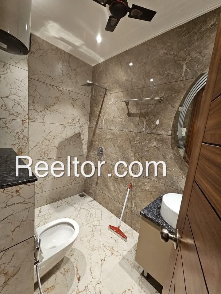 Shop For Rent In Kankapuram Vellore