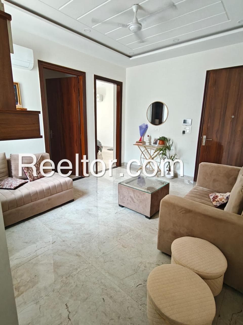 Image of 4 BHK Flat for Rent in Chhata, Mathura