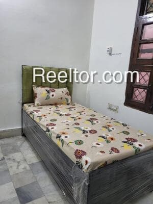 Image of 17 Room PG Building in Lakhtar, Surendranagar