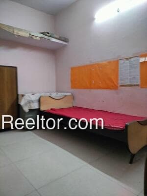 Pg For Rent In Solaya Nawa