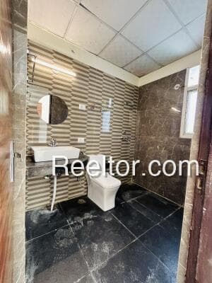 Image of 25 Room PG Building in Narendranagar, Tehri Garhwal