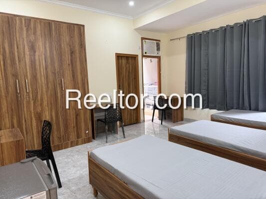 Pg For Rent In Akhta Sonbarsa