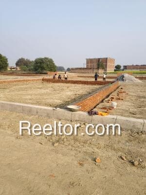 Image of Raisen Plot for Rent