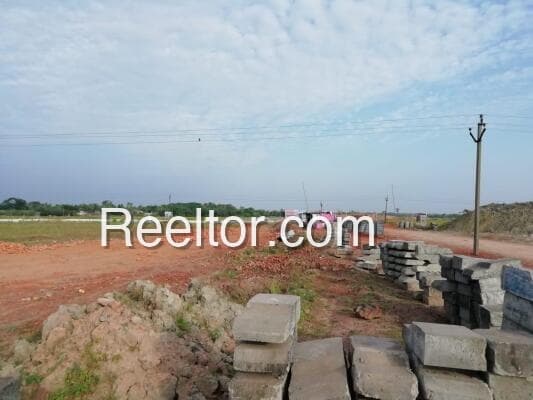 Image of Todabhim Plot for Rent