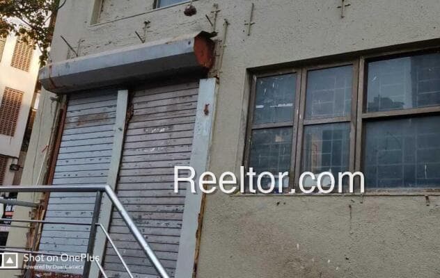 Image of Pirthipur Showroom for Rent