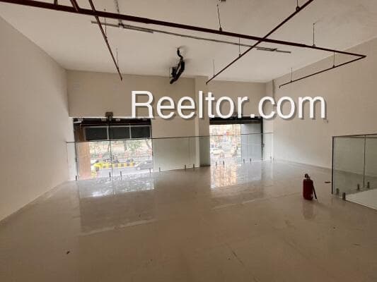 Buy Sale Showroom In North Goa
