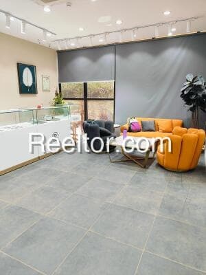 Image of Singhat Showroom for Sale