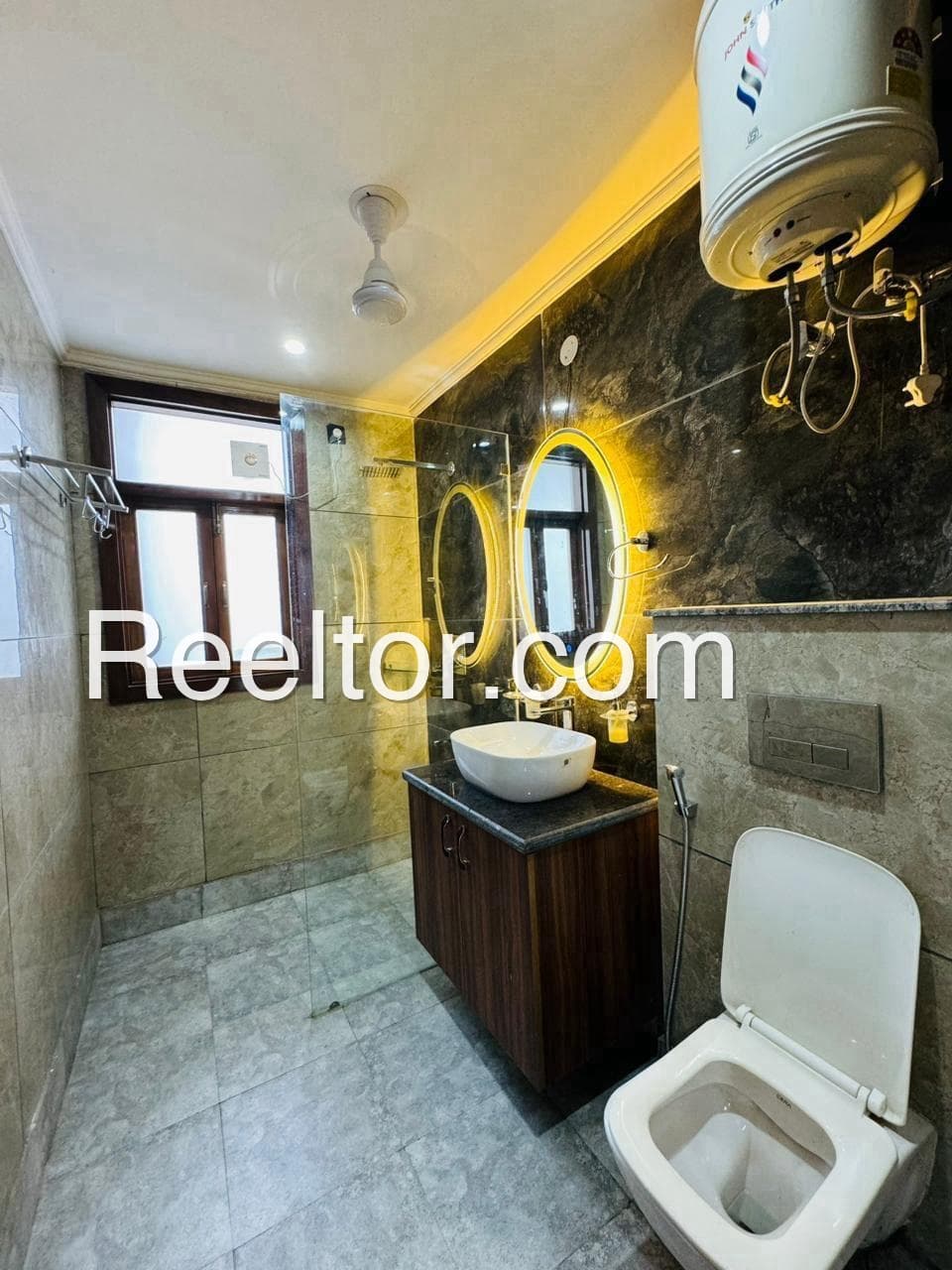 3 Bhk For Sale In Dhumri Aliganj