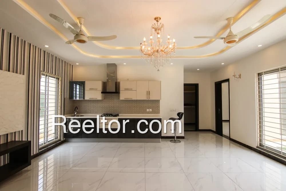 Shop For Sale In Bahalgarh Sonipat