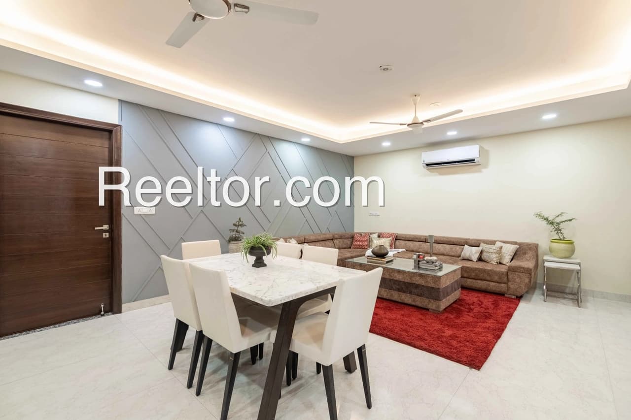 Explore 4 Bhk In Jhumpa Khurd For Sale